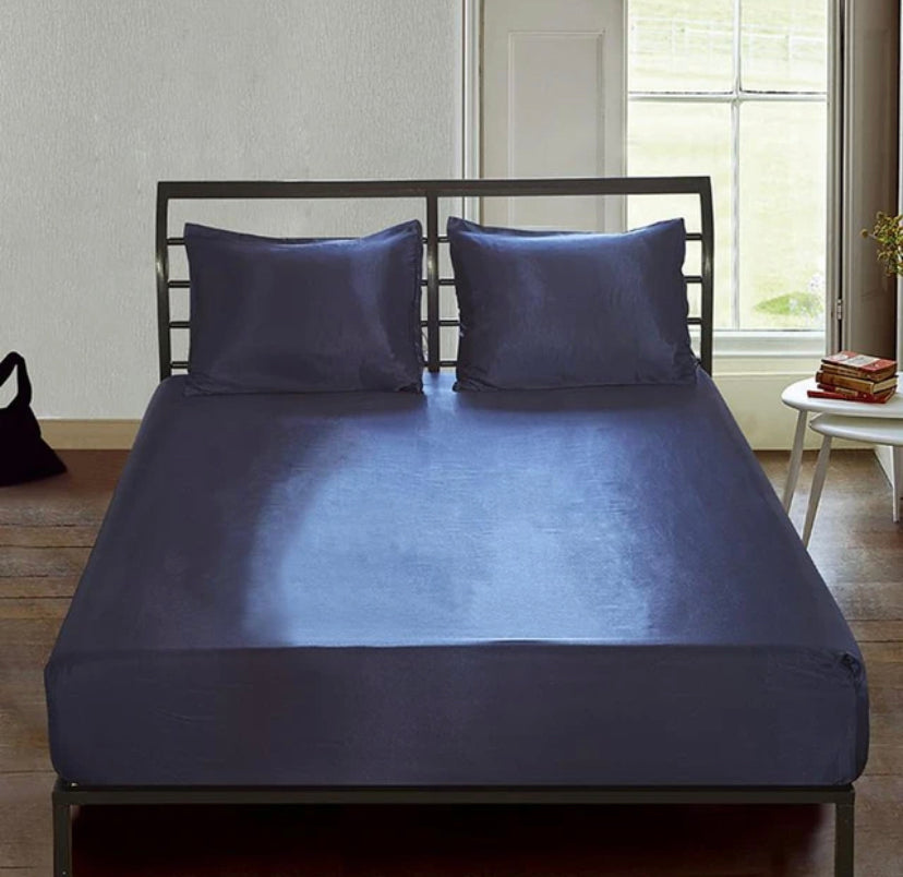 Silk fitted bedsheet